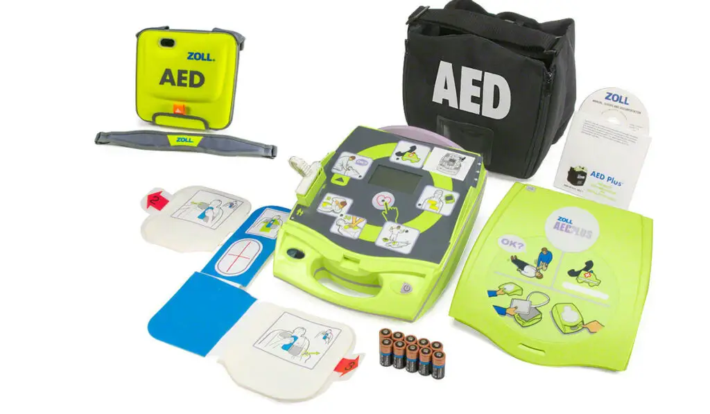 AED portable kit set.